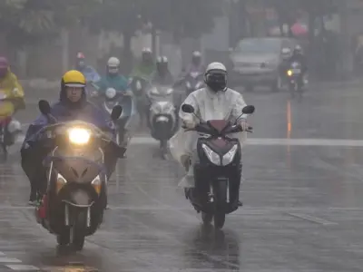 Ẩm ướt là gì? Tìm hiểu chi tiết từ góc nhìn khí tượng