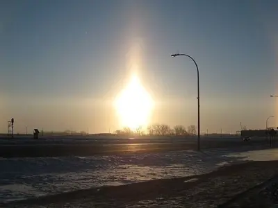 Mặt trời giả là gì? Giải mã hiện tượng Sun Dog hiếm gặp