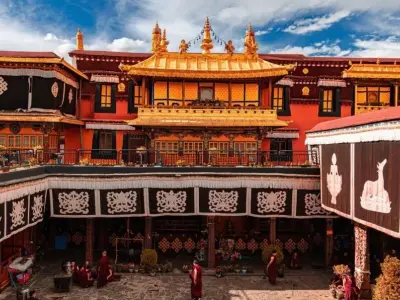 Cẩm nang chiêm bái Chùa Đại Chiêu ngôi đền linh thiêng nhất Tây Tạng