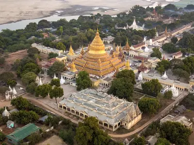 Hành trình khám phá Chùa Shwedagon linh thiêng bậc nhất Myanmar