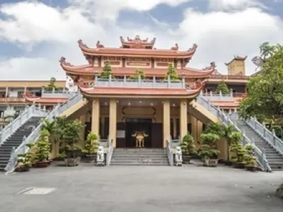 Kinh nghiệm chiêm bái Chùa Phổ Quang Sài Gòn thanh tịnh
