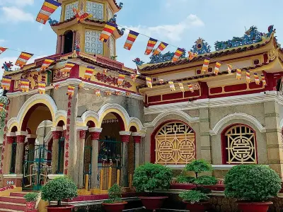 Kinh nghiệm chiêm bái Chùa Tam Bảo an lạc và trọn vẹn ý nghĩa