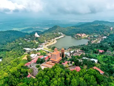 Kinh nghiệm chiêm bái Chùa Vạn Linh linh thiêng tại An Giang