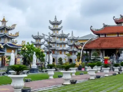 Kinh nghiệm thăm quan chiêm bái Chùa Cao Linh an toàn và thành kính