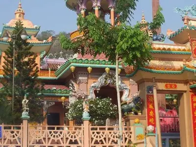 Kinh nghiệm thăm quan chiêm bái Chùa Tây An an toàn và thành kính