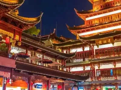 Kinh nghiệm thăm quan Đền Răng Phật linh thiêng chi tiết nhất