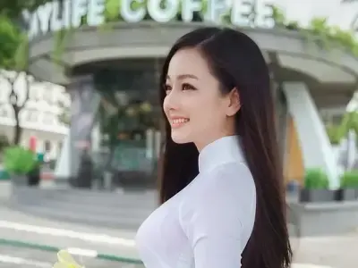 Trọn bộ ảnh gái xinh mặc cô tếch cực hài hước và quyến rũ năm 2026
