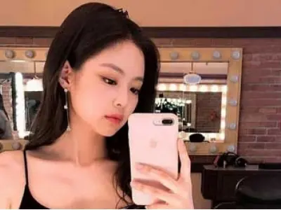 Tuyển tập 20+ ảnh gái chụp dáng trước gương che mặt sexy bí ẩn đẹp nhất 2026